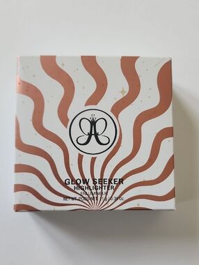 Anastasia Beverly Hills Glow Seeker Highlighter - 'ENCHANTED'